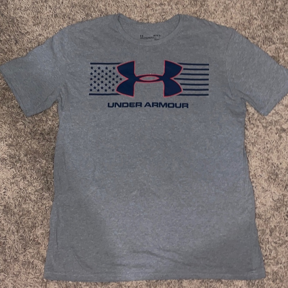 Under armor athletic tee shirt